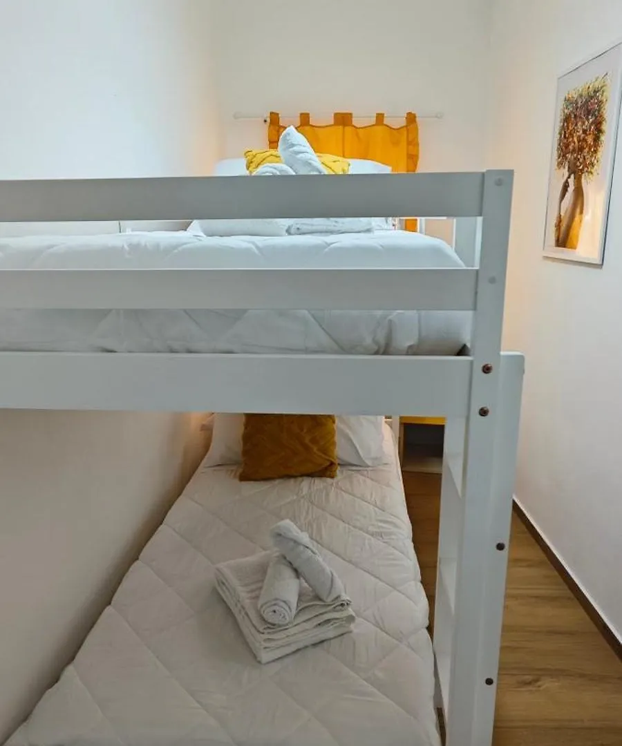 Profumo Di Casa Apartment Lascari Italy